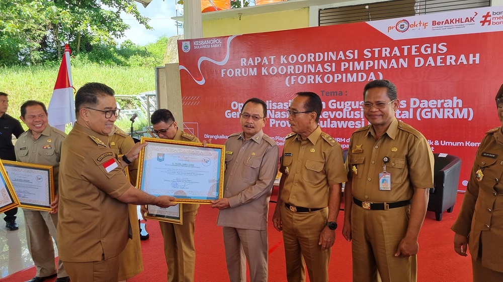 Bupati Pasangkayu Hadiri Rakor Strategis Pimpinan Daerah Bersama Pj Gubernur 